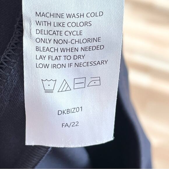 Quince Ponte Bootcut Pants Navy Blue Women’s size SP - Picture 5 of 5